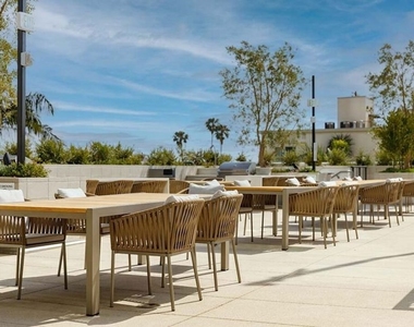 11750 Wilshire Boulevard - Photo Thumbnail 34
