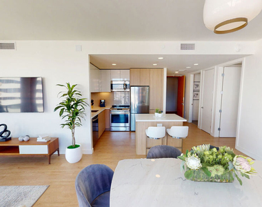 11750 Wilshire Boulevard - Photo Thumbnail 1
