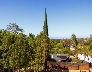 5237 San Feliciano Drive - Photo Thumbnail 27