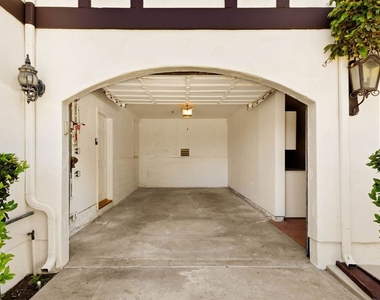 5237 San Feliciano Drive - Photo Thumbnail 38