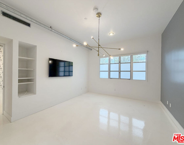 212 Marine Street - Photo Thumbnail 11