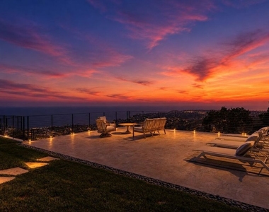 5837 Murphy Way - Photo Thumbnail 2