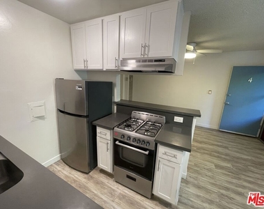 25 Navy Street - Photo Thumbnail 5