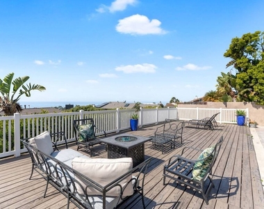 31518 Broad Beach Road - Photo Thumbnail 5
