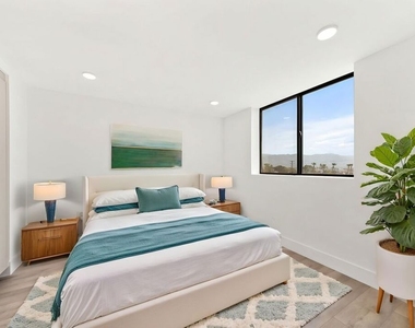 11013 Hartsook Street - Photo Thumbnail 2