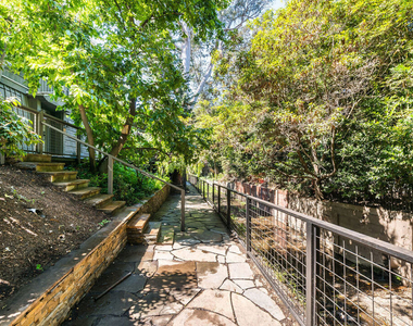 681 Brooktree Road - Photo Thumbnail 3