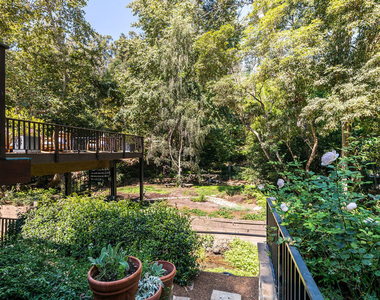 681 Brooktree Road - Photo Thumbnail 4