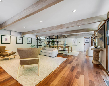 681 Brooktree Road - Photo Thumbnail 20