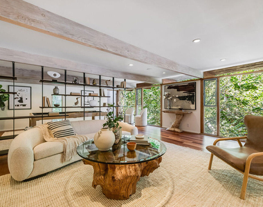 681 Brooktree Road - Photo Thumbnail 22