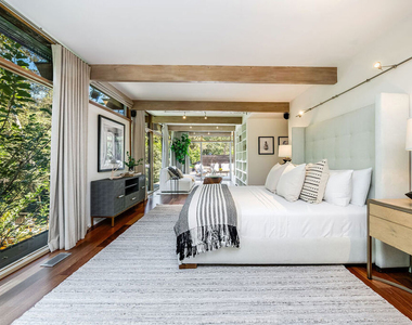 681 Brooktree Road - Photo Thumbnail 24