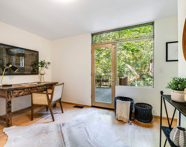 681 Brooktree Road - Photo Thumbnail 27