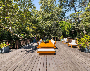 681 Brooktree Road - Photo Thumbnail 6