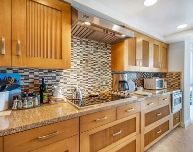 201 Ocean Avenue - Photo Thumbnail 17