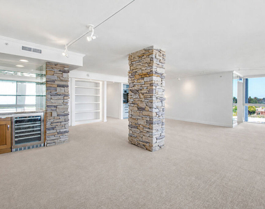 201 Ocean Avenue - Photo Thumbnail 14