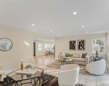 19120 Bessemer Street - Photo Thumbnail 8