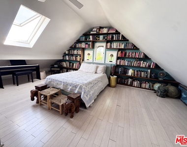 814 E Edgeware Road - Photo Thumbnail 14