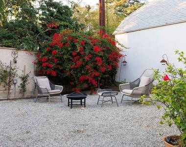 1935 N Catalina Street - Photo Thumbnail 20