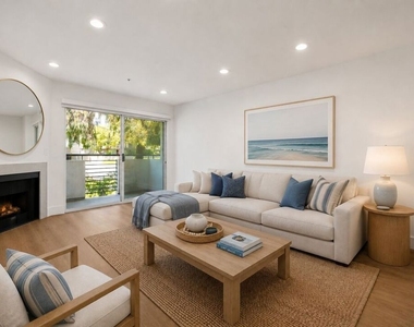 16100 W Sunset Boulevard - Photo Thumbnail 1