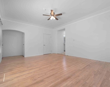 2452 W 18th - Photo Thumbnail 8