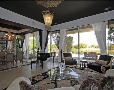 104 Loch Lomond Road - Photo Thumbnail 5