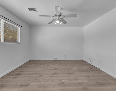 66300 6th Street - Photo Thumbnail 18