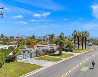 73758 De Anza Way - Photo Thumbnail 5