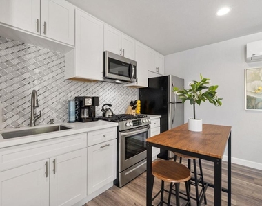 73758 De Anza Way - Photo Thumbnail 21