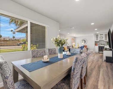 73758 De Anza Way - Photo Thumbnail 13
