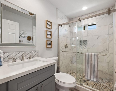 73758 De Anza Way - Photo Thumbnail 32