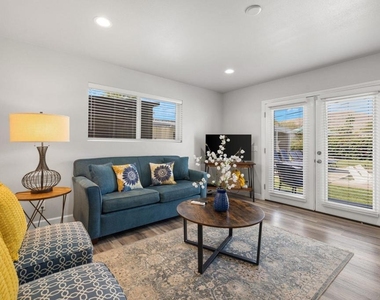 73758 De Anza Way - Photo Thumbnail 23