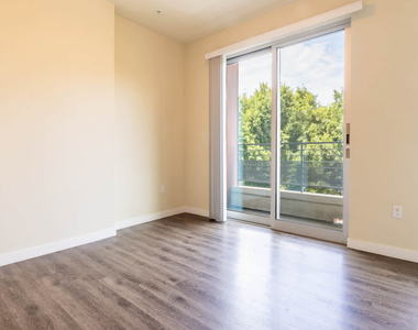 680 S Berendo St - Photo Thumbnail 53