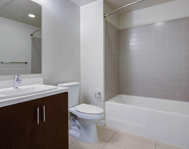 680 S Berendo St - Photo Thumbnail 16