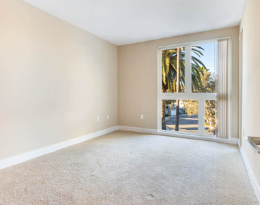 13900 Fiji Way - Photo Thumbnail 29