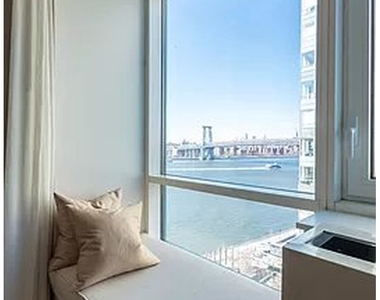 446 Kent Ave - Photo Thumbnail 1