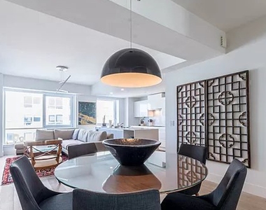 446 Kent Ave - Photo Thumbnail 9