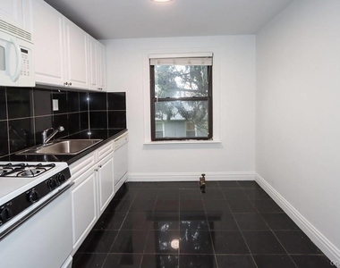 14 Beach Road - Photo Thumbnail 12