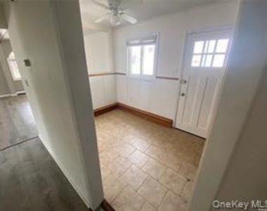 138 Eldorado Street - Photo Thumbnail 4