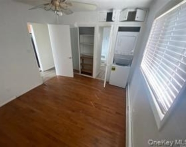 138 Eldorado Street - Photo Thumbnail 7
