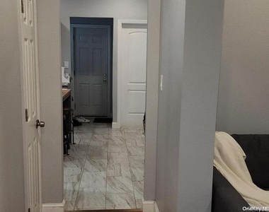 55 Bedell Street - Photo Thumbnail 3