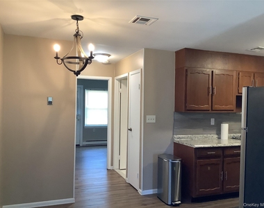 201 Newcastle Court - Photo Thumbnail 3
