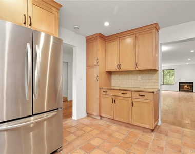 41 Rambling Brook Road - Photo Thumbnail 4