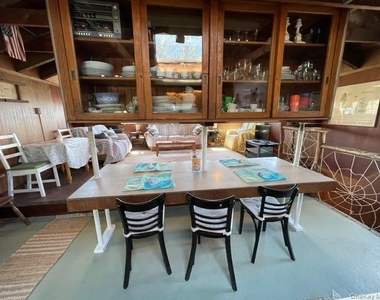 1834a Edwards Avenue - Photo Thumbnail 10