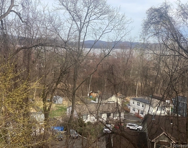 72 N Liberty Drive - Photo Thumbnail 8