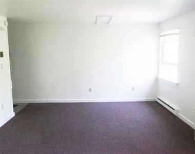 109 Philip Street - Photo Thumbnail 1