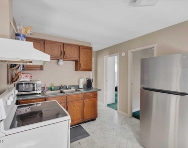 68 Marvin Street - Photo Thumbnail 31