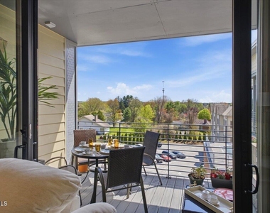116 West Avenue - Photo Thumbnail 35