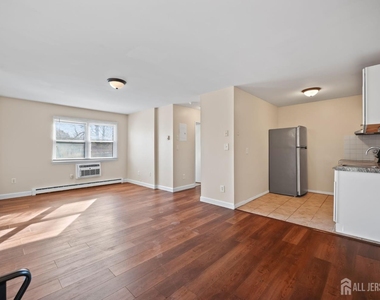 175 Buckelew Avenue - Photo Thumbnail 20