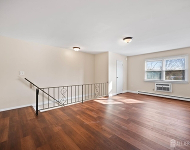 175 Buckelew Avenue - Photo Thumbnail 21