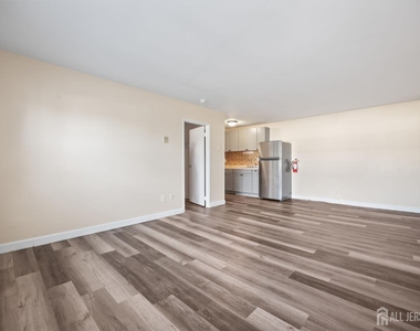 175 Buckelew Avenue - Photo Thumbnail 2