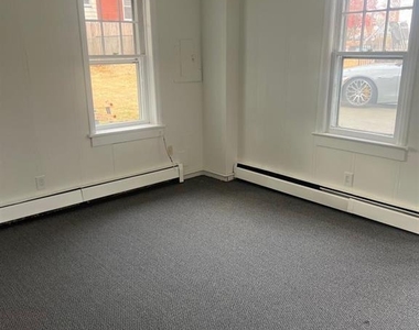 243 Augusta Street - Photo Thumbnail 3